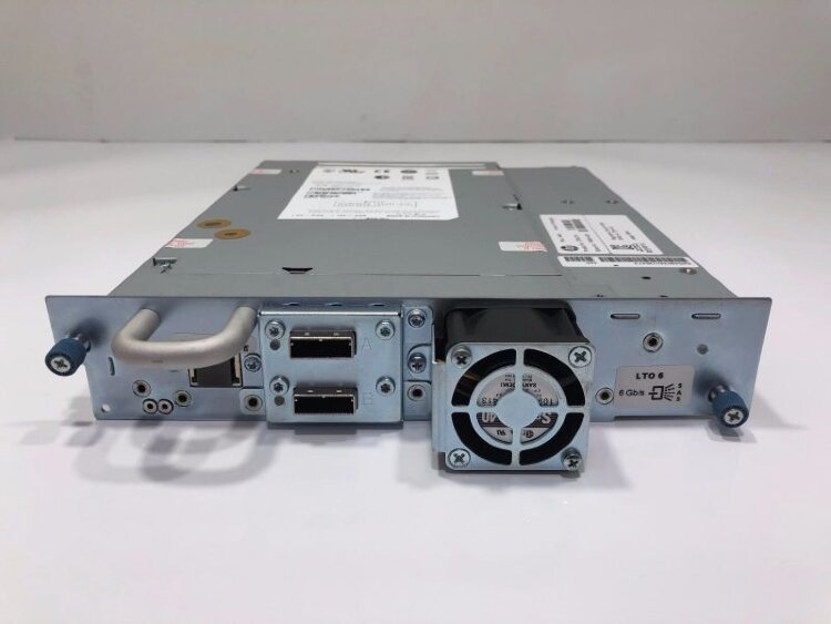 Ленточная система хранения HP Enterprise Q6Q67A